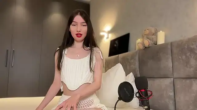 Snapshot of AnaMoonlight chatting on February 22, 2026, 4:57 am AnaMoonlight online show from February 22, 2026, 4:57 am