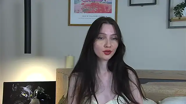 AnaMoonlight online show from April 14, 2026, 4:46 pm