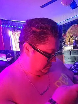 violentviolet68 online show from May 31, 2026, 5:53 pm