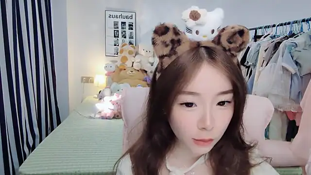 Gardenia-222 online show from November 2, 2025, 8:28 am