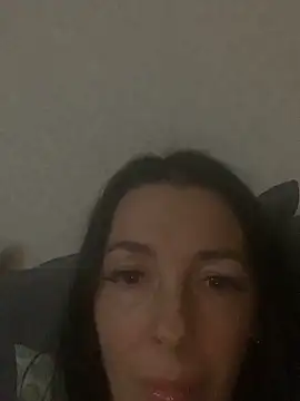 ViollaXlove online show from September 30, 2025, 8:03 pm