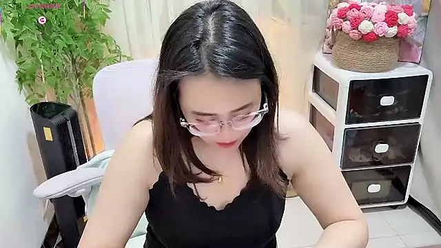 Snapshot of NEWONETO chatting on April 26, 2026, 2:48 pm NEWONETO online show from April 26, 2026, 2:48 pm