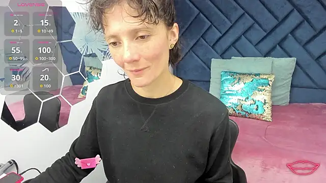 Valery More   online show from February 12, 2026, 1:17 pm