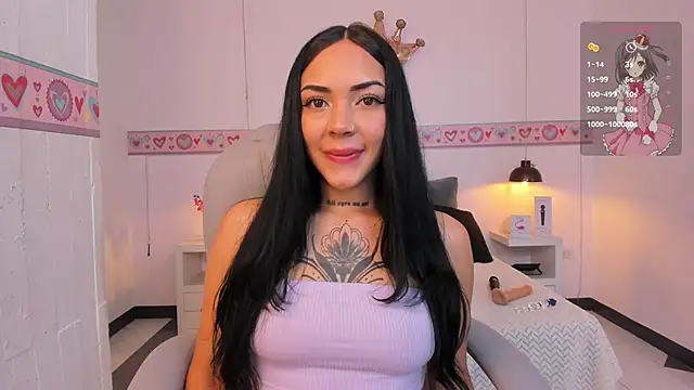 AndreaG  online show from October 19, 2025, 3:51 am