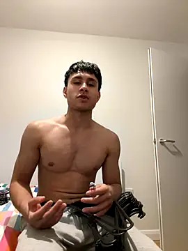 adgymwear1 online show from October 25, 2025, 8:58 pm