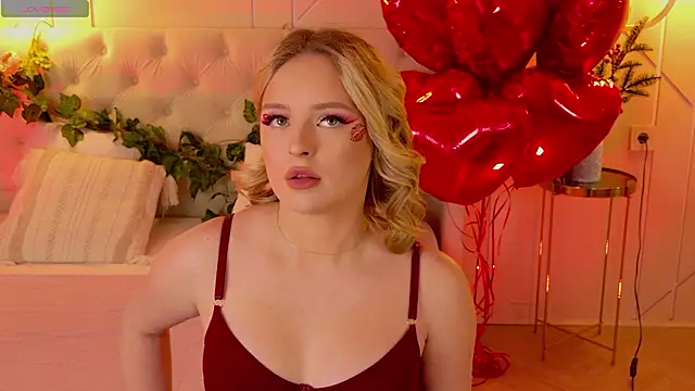 EllyLinn online show from February 14, 2026, 5:10 pm