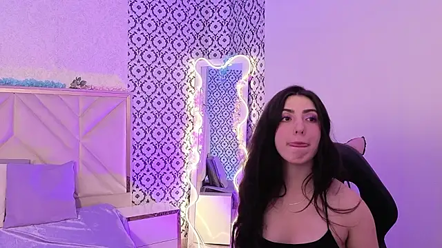 Ixchel tay online show from March 2, 2026, 5:08 am