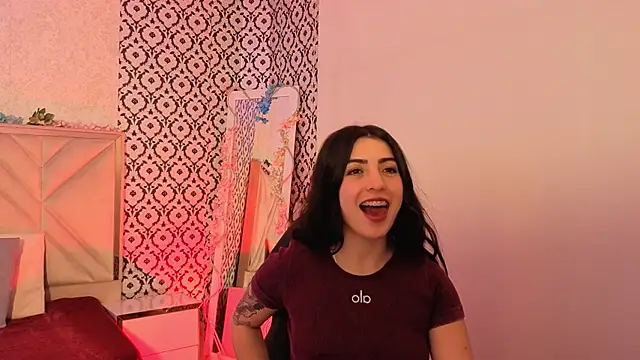 Ixchel tay online show from March 13, 2026, 3:46 am