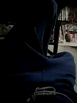 niyakskhonat25 online show from October 6, 2025, 8:39 pm