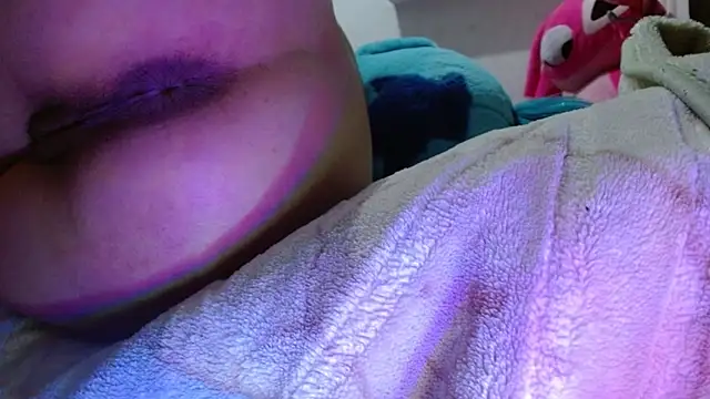 luna hawks online show from February 17, 2026, 9:10 pm