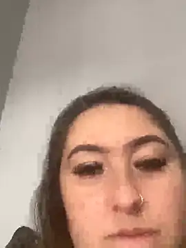 alegata27 online show from October 17, 2025, 3:47 pm