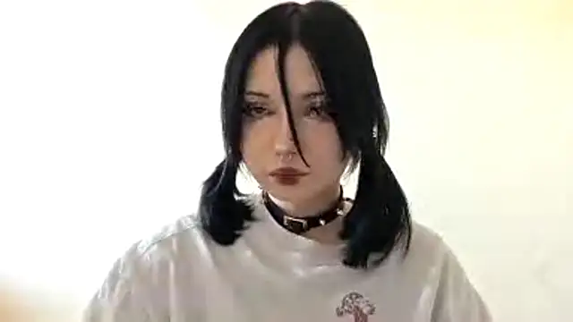 Beeping Creature online show from March 22, 2026, 12:19 pm