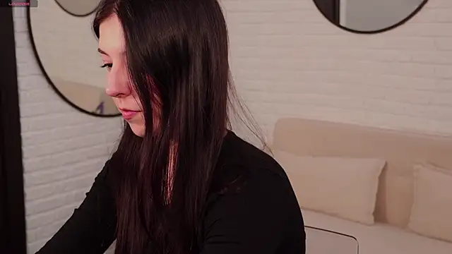 Azaliya Haze online show from October 1, 2025, 10:32 am