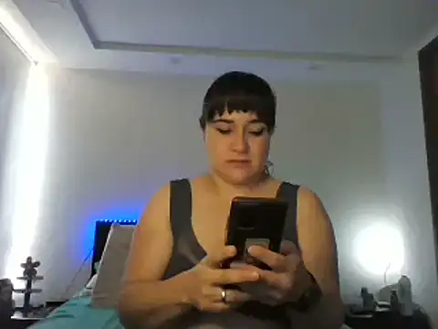 Snapshot of Mundodeplacer chatting on October 7, 2025, 4:48 pm Mundodeplacer online show from October 7, 2025, 4:48 pm