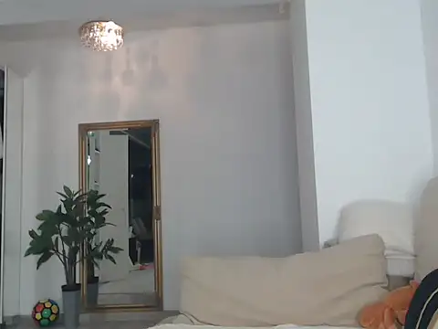 Snapshot of Aillineee1 chatting on October 28, 2025, 8:55 pm Aillineee1 online show from October 28, 2025, 8:55 pm