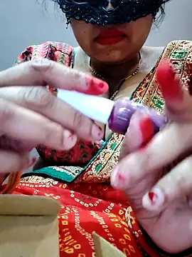 Hot  bhabhi 99 online show from April 13, 2026, 3:56 am