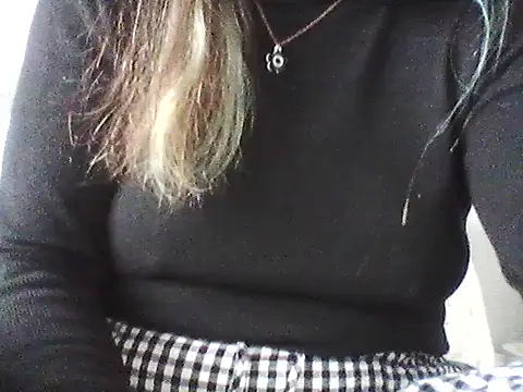 Snapshot of Rajl69x chatting on October 1, 2025, 10:32 am Rajl69x online show from October 1, 2025, 10:32 am