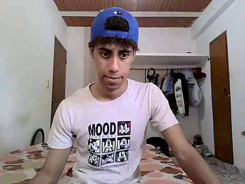 Snapshot of The_boy_good chatting on September 28, 2025, 7:19 pm The boy good online show from September 28, 2025, 7:19 pm