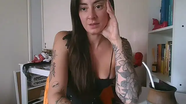 dandanbarr online show from April 17, 2026, 6:22 pm