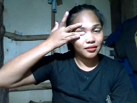 sweetlexypinay19 online show from April 15, 2026, 1:18 pm