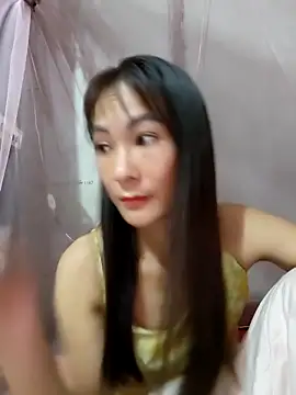 Snapshot of Yaya_tara chatting on October 2, 2025, 10:39 pm Yaya tara online show from October 2, 2025, 10:39 pm