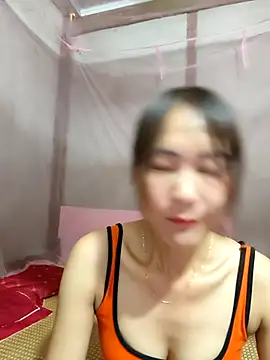 Snapshot of Yaya_tara chatting on October 21, 2025, 9:21 am Yaya tara online show from October 21, 2025, 9:21 am