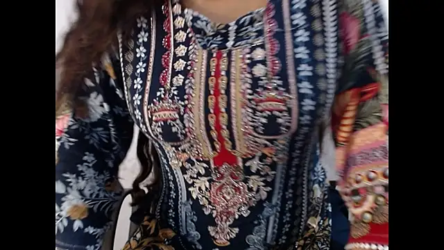 Snapshot of sexy_yuvi chatting on October 1, 2025, 4:40 am sexy yuvi online show from October 1, 2025, 4:40 am