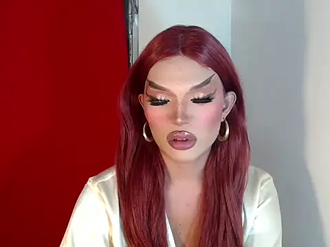 amandareddragon online show from October 5, 2025, 11:08 am