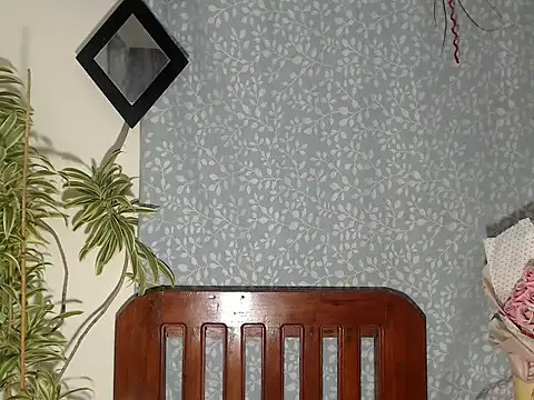 amandareddragon online show from November 25, 2025, 12:38 pm