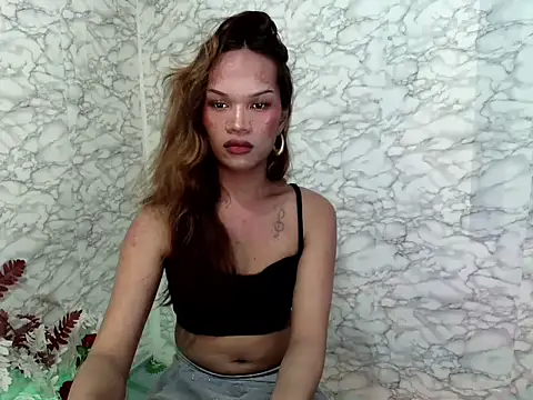 Snapshot of amandareddragon chatting on July 8, 2026, 5:17 pm amandareddragon online show from July 8, 2026, 5:17 pm