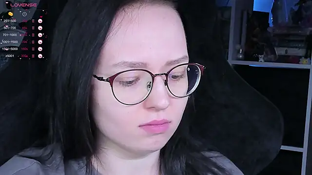 power robynn online show from November 8, 2025, 9:13 pm