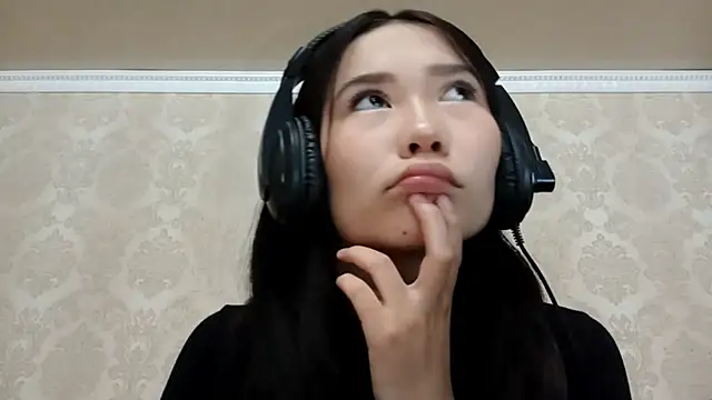 YukiShaapan online show from October 18, 2025, 11:33 am