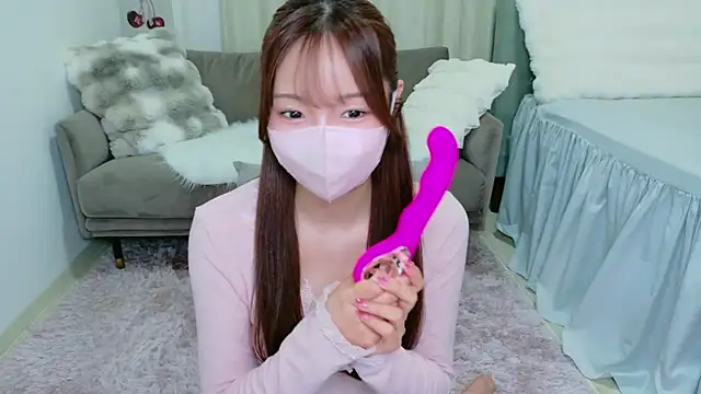 Snapshot of Seira__nn chatting on November 12, 2025, 1:22 pm Seira nn online show from November 12, 2025, 1:22 pm