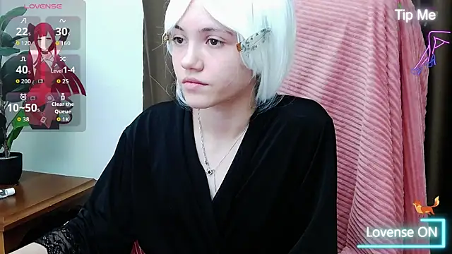 Snapshot of MissKotomiss chatting on October 1, 2025, 10:49 pm MissKotomiss online show from October 1, 2025, 10:49 pm