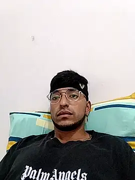 AlfalfaBoy online show from October 19, 2025, 12:33 am