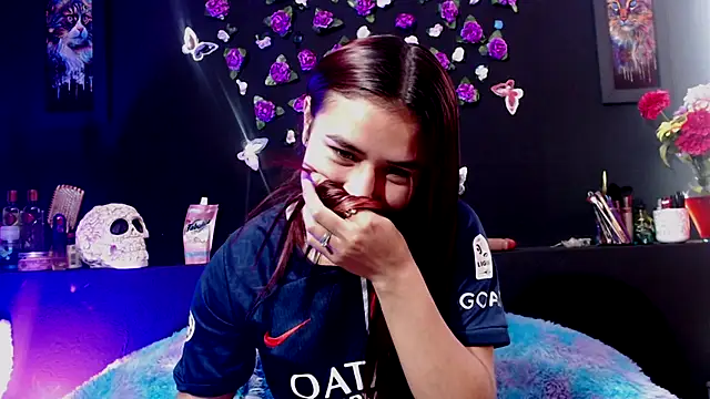 Zayra Velisse1 online show from October 6, 2025, 10:07 pm