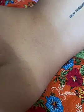 Snapshot of Alinebblinda chatting on February 19, 2026, 5:31 pm Alinebblinda online show from February 19, 2026, 5:31 pm