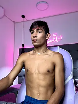 Snapshot of cherub_ chatting on December 4, 2025, 12:25 pm cherub online show from December 4, 2025, 12:25 pm