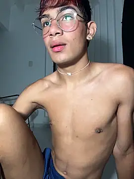 Snapshot of cherub_ chatting on February 21, 2026, 10:16 am cherub online show from February 21, 2026, 10:16 am