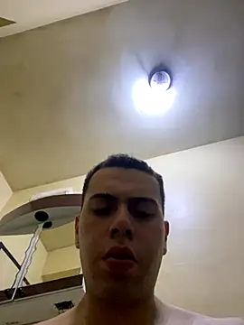 CarlospollaXL online show from October 2, 2025, 4:30 am