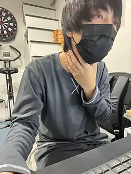 Snapshot of mikan_kun_st chatting on October 22, 2025, 12:33 am mikan kun st online show from October 22, 2025, 12:33 am