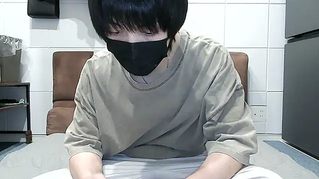 Snapshot of mikan_kun_st chatting on October 27, 2025, 11:47 am mikan kun st online show from October 27, 2025, 11:47 am