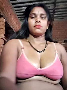 Katrina kaif143 online show from March 24, 2026, 4:28 am