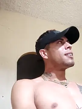 Alixkil online show from October 1, 2025, 11:22 pm