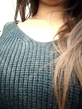 PEEHU-50 online show from April 18, 2026, 2:37 am