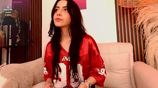 Snapshot of Dahlia_vexx chatting on October 16, 2025, 7:48 pm Dahlia vexx online show from October 16, 2025, 7:48 pm