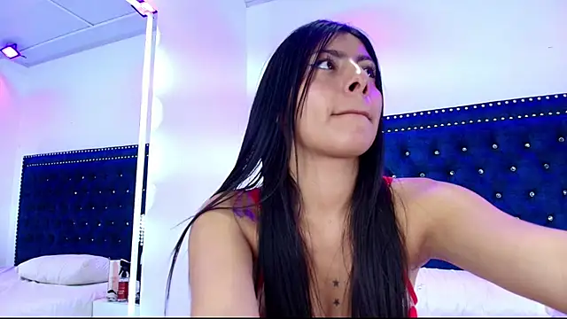 Gabriela milani online show from April 10, 2026, 7:18 pm