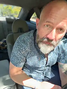 fuckadilf online show from April 10, 2026, 4:12 pm