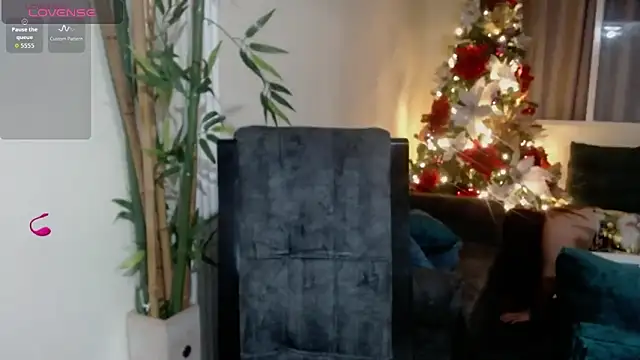 Michellx hot2 online show from November 10, 2025, 12:31 am