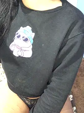 Snapshot of deby_03 chatting on February 3, 2026, 9:14 am deby 03 online show from February 3, 2026, 9:14 am